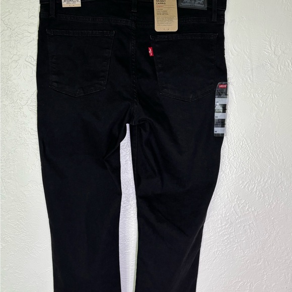 Levi's Black Skinny Capris - Picture 5 of 5